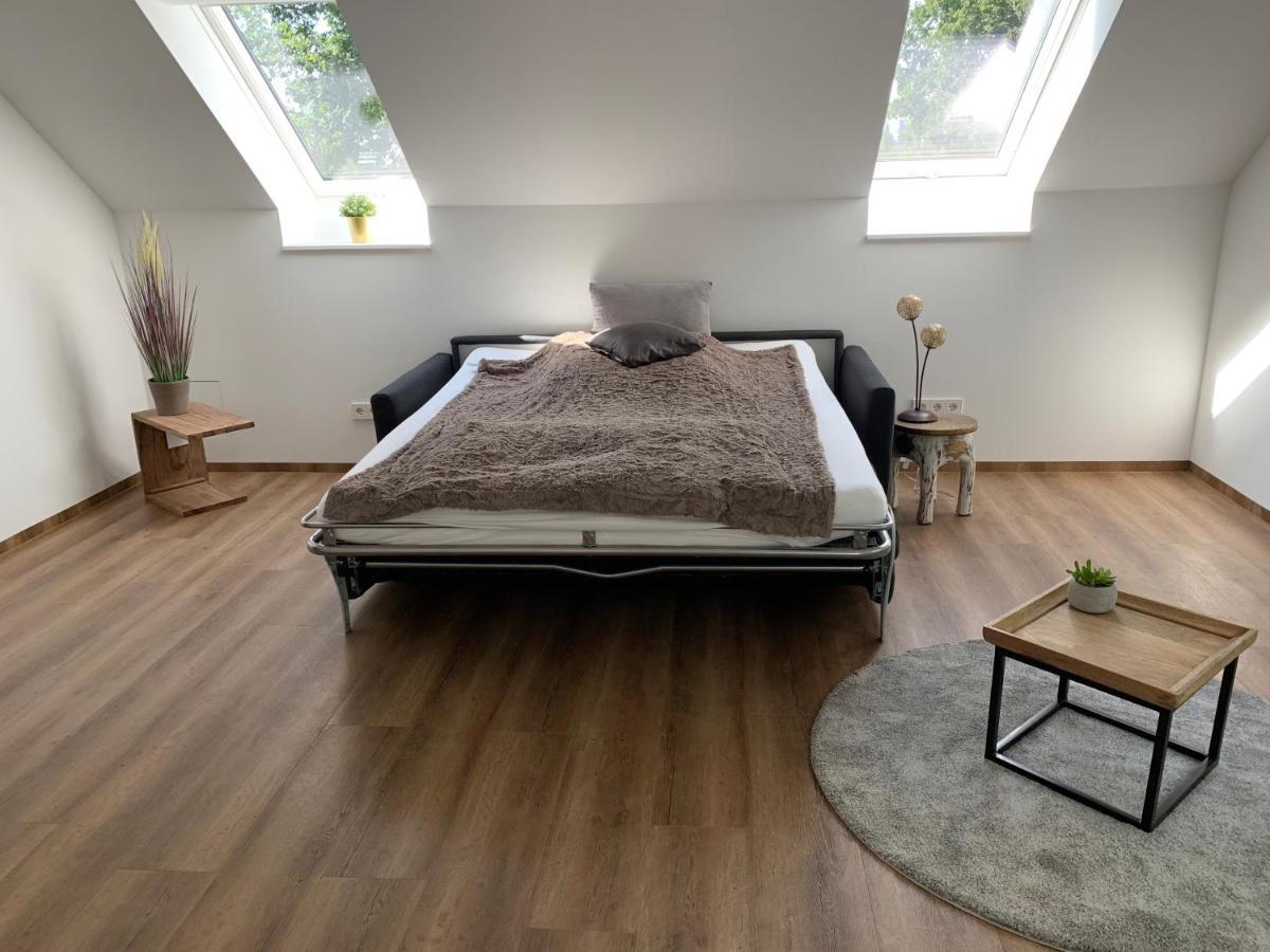 Tiny House Oder Ferienwohnung Auf Der Sunset Marina 베를린 외부 사진