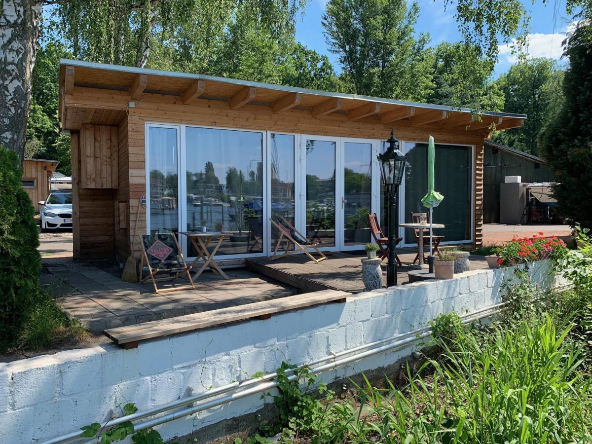 Tiny House Oder Ferienwohnung Auf Der Sunset Marina 베를린 외부 사진