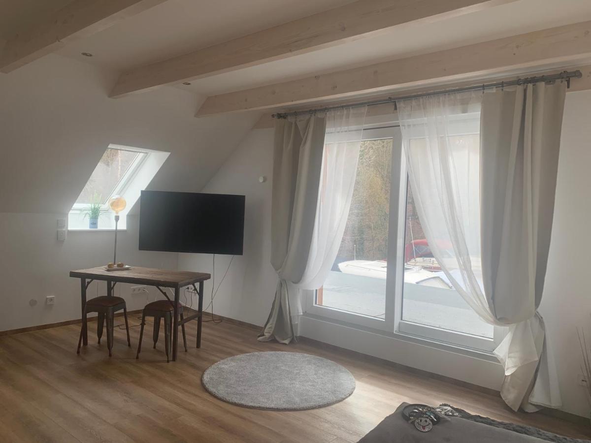 Tiny House Oder Ferienwohnung Auf Der Sunset Marina 베를린 외부 사진