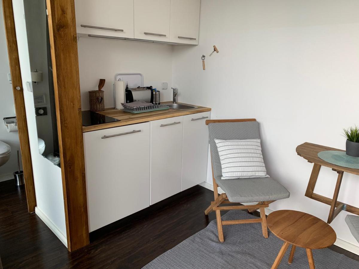 Tiny House Oder Ferienwohnung Auf Der Sunset Marina 베를린 외부 사진