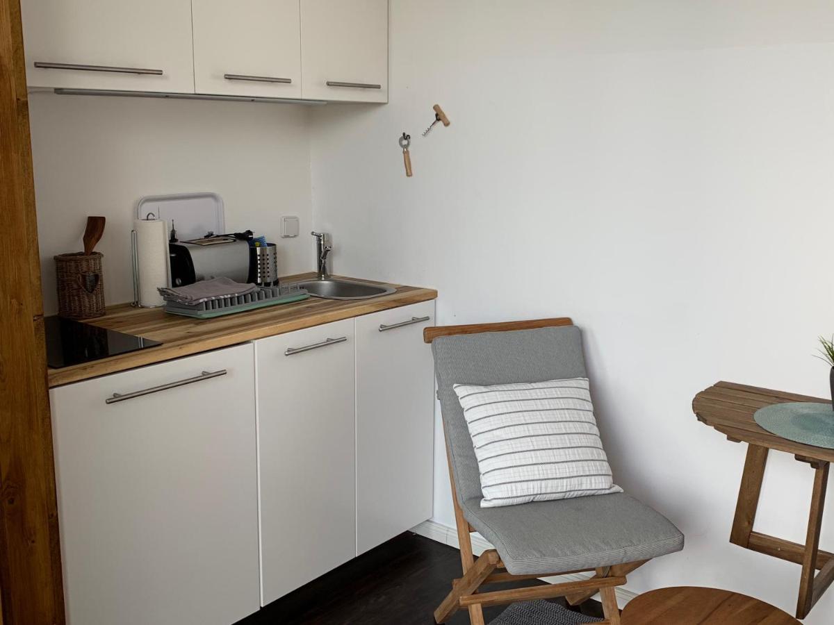 Tiny House Oder Ferienwohnung Auf Der Sunset Marina 베를린 외부 사진
