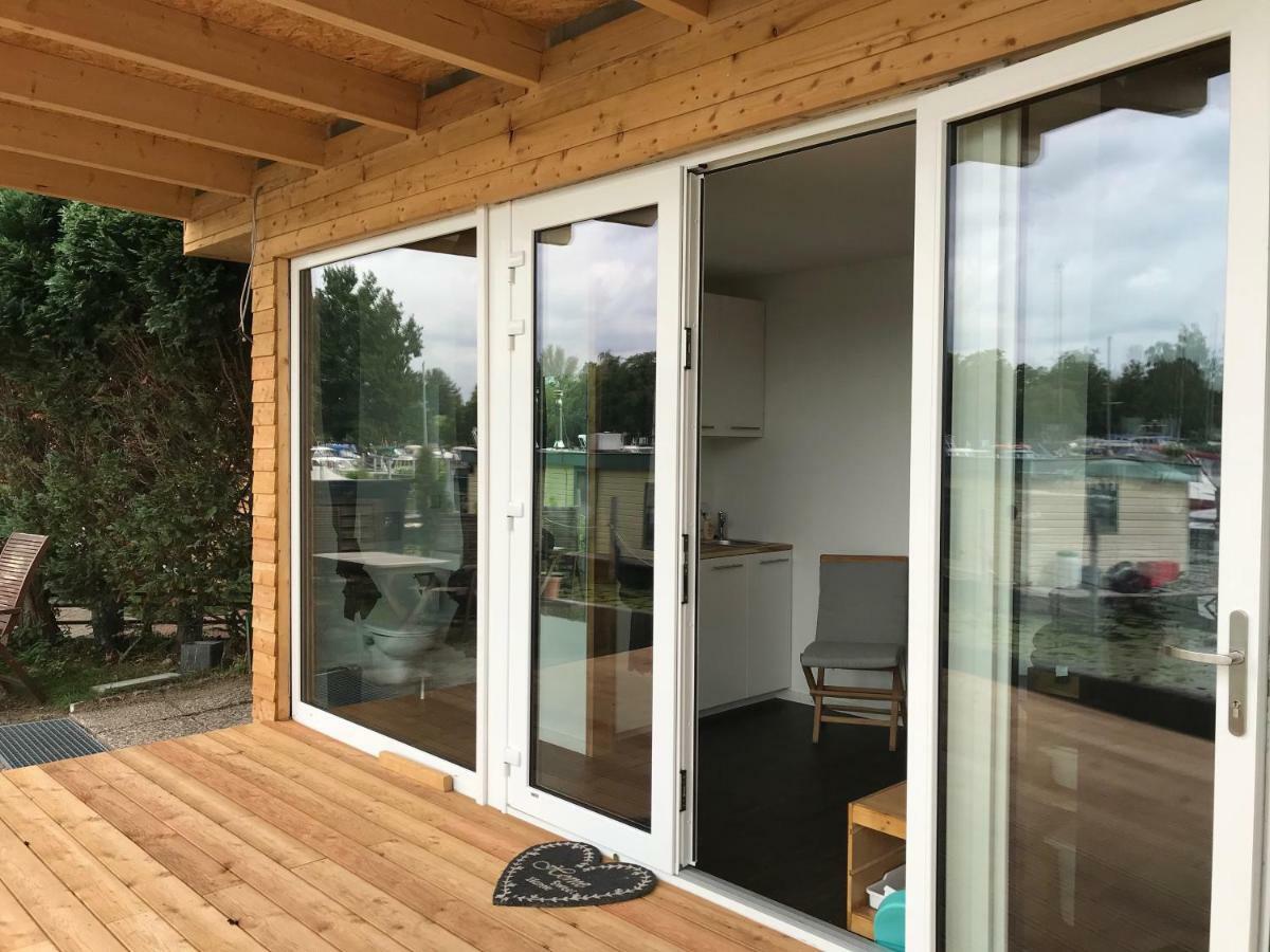 Tiny House Oder Ferienwohnung Auf Der Sunset Marina 베를린 외부 사진