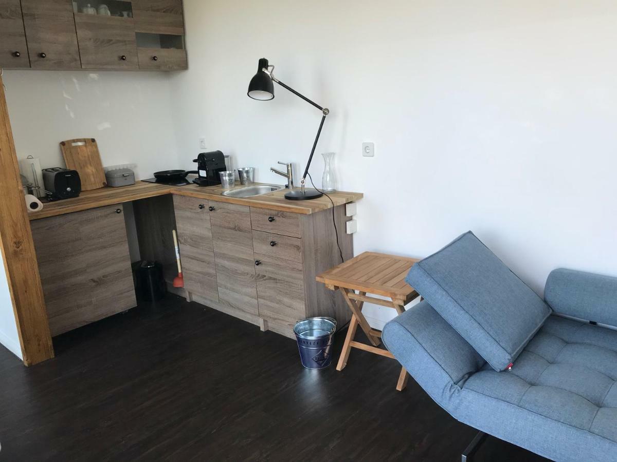 Tiny House Oder Ferienwohnung Auf Der Sunset Marina 베를린 외부 사진