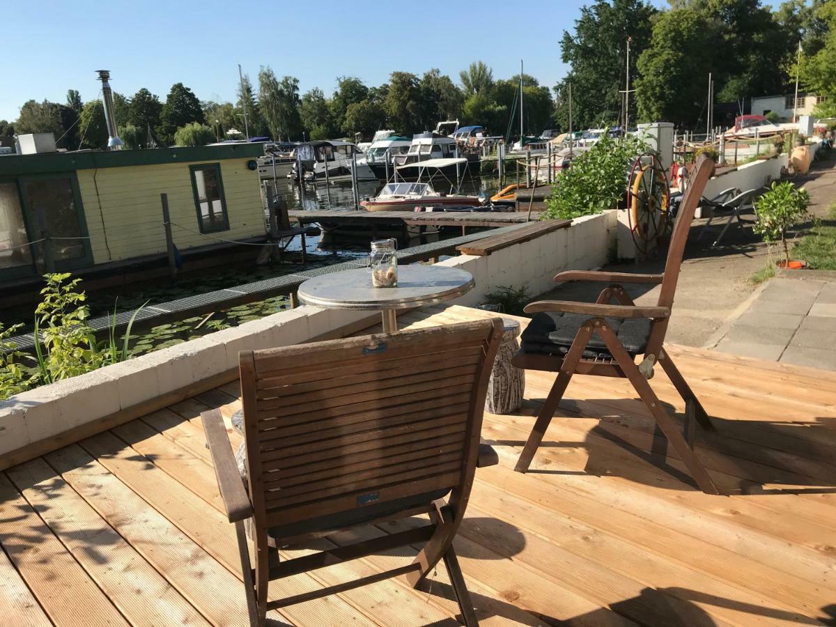 Tiny House Oder Ferienwohnung Auf Der Sunset Marina 베를린 외부 사진